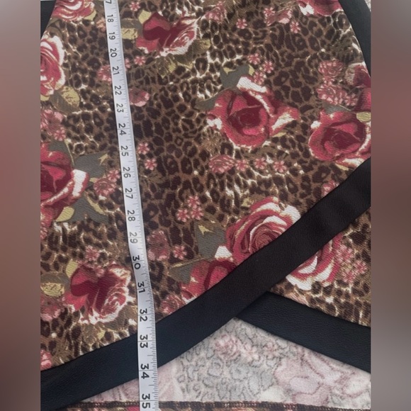 ALMOST FAMOUS Leopard/Floral print Asymmetrical faux wrap dress size XL NWOT - Picture 7 of 8